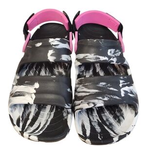 Rugged Shark Adventure Sandals Size 9